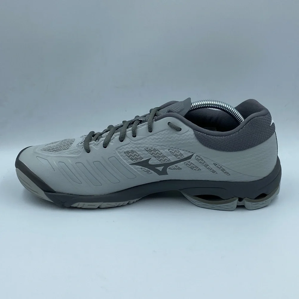 Mizuno Wave Lightning‎ Z4 Volleyball Shoes Women’s Sz 12